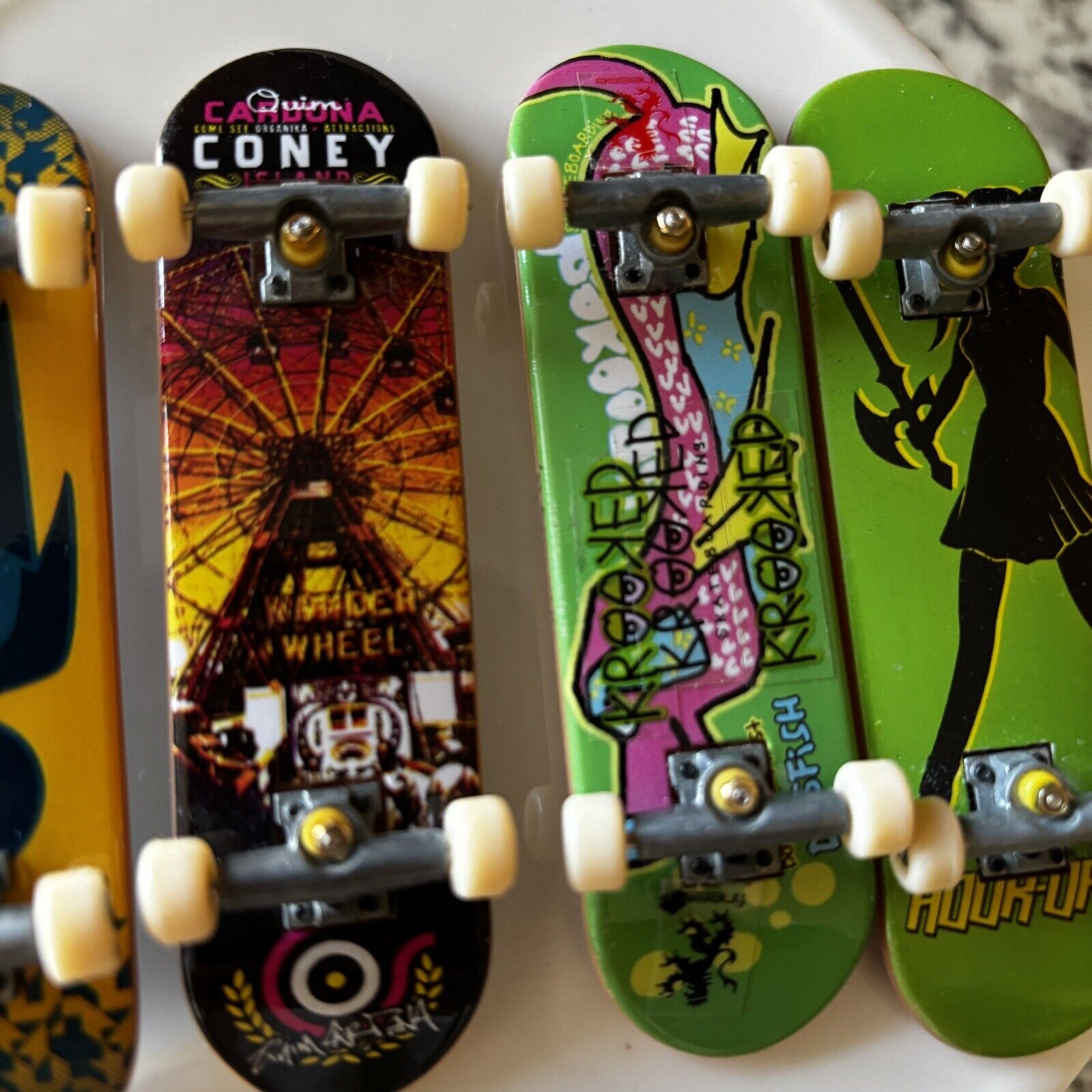 Kickstart Your Collection: Vintage Y2K Tech Deck Fingerboard Set Review