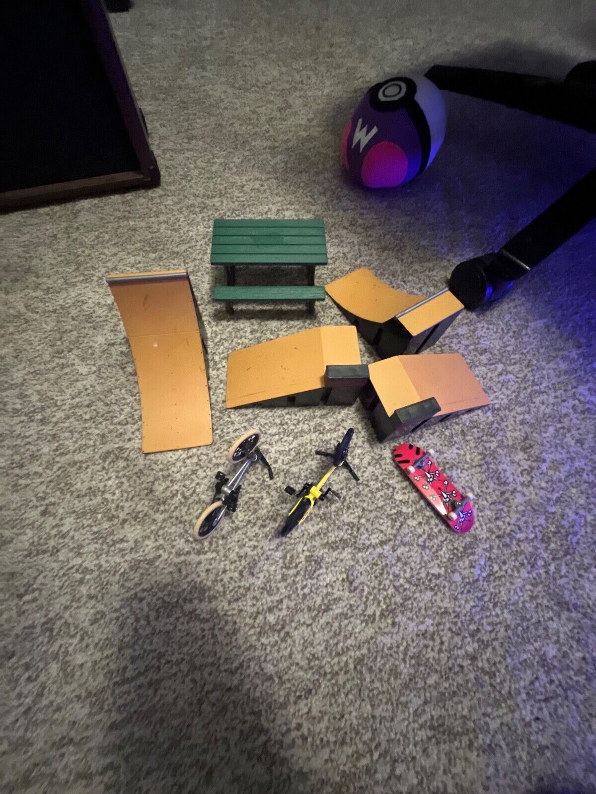 Ultimate Fun with Tech Deck: Your Guide to Fingerboard Ramps & Accessories!