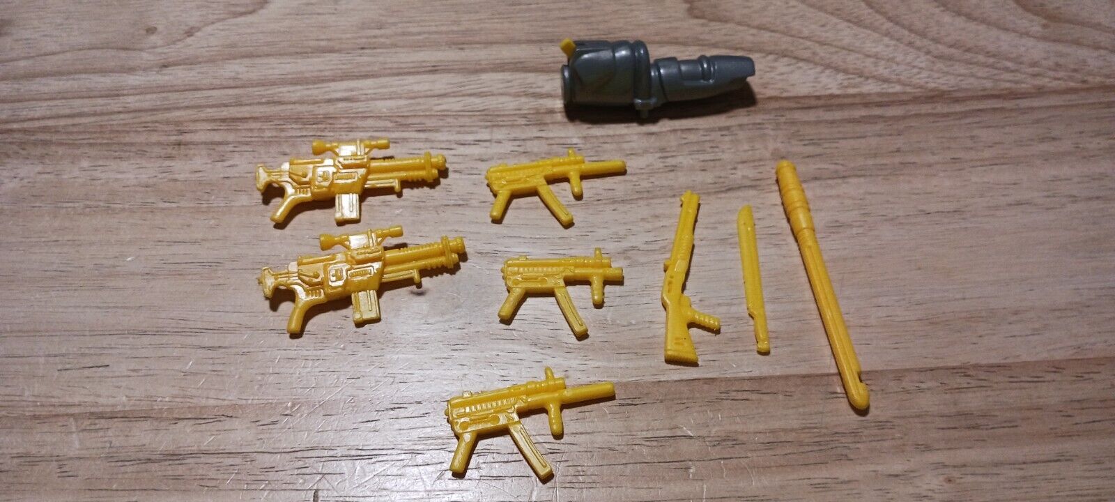 Unleash Nostalgia: A Review of Vintage GI Joe Rock N Roll Armor Tech V4 Accessories (1993)