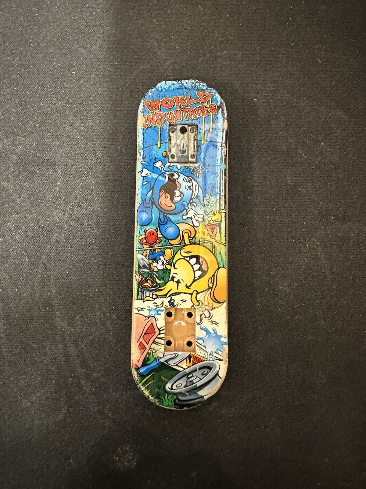 Unleash Nostalgia: World Industries Tech Deck Vintage Board Review!