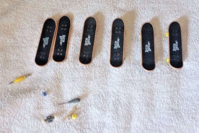 Unleash Your Inner Skateboarder: Review of the Vintage Tech Deck Fingerboards Lot